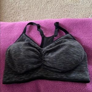 Old navy active sports bra